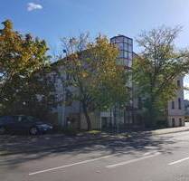 Büroetage mit ca. 160 m² im Dachgeschoss, Hohe decken, bezugsfrei, PKW Stellplätze - Hennigsdorf