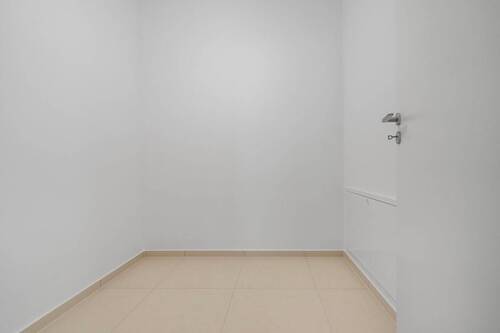 Großzügiger Hauswirtschaftsraum - 