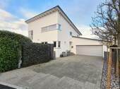 Haus Garage - 6 Zimmer Einfamilienhaus zum Kaufen in Neckarwestheim