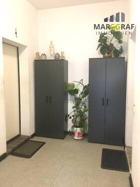 Hausflur - Mehrfamilienhaus, Wohnhaus mit 598,00 m&sup2; in Osnabrück zum Kaufen