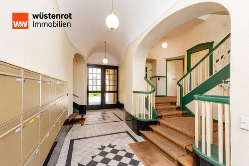 Eingangsbereich - 6 Zimmer Etagenwohnung in Berlin