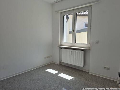 Zimmer 1 - 