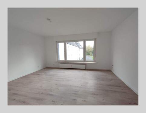 Wohnzimmer - 3 Zimmer Etagenwohnung zur Miete in Kierspe