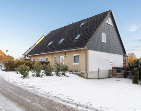 Hausansicht - 3 Zimmer Doppelhaushälfte zum Kaufen in Beetzsee