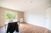 Wohnzimmer - 3 Zimmer Etagenwohnung zum Kaufen in Berlin