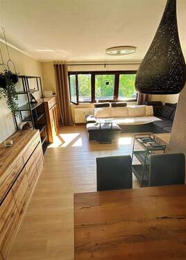 Wohnzimmer-1 - Schöne Wohnung auf der Vogelstang sucht neuen Eigentümer