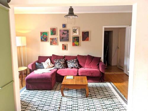 Wohnzimmer - 3 Zimmer Etagenwohnung zum Kaufen in Nürnberg