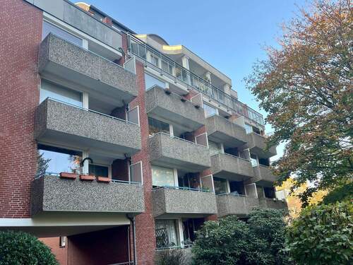 Objektansicht - Helle 3-Zimmer-Wohnung mit Balkon: Ideal für Singles und Paare.
