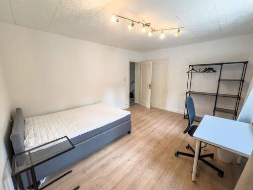 WG Zimmer 2 Erdgeschoss - 1 Zimmer Etagenwohnung zur Miete in Hildesheim
