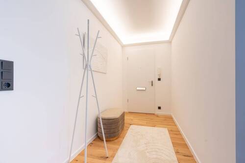 Diele - Etagenwohnung mit 81,00 m² in München zum Kaufen