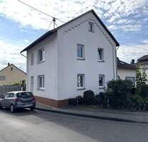 Bezugsfertiges Einfamilienhaus mit Pool, Einbauküche und Carport für zwei PKW - Neuwied Feldkirchen