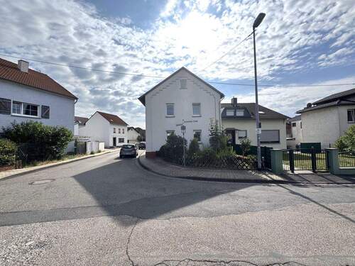 Bild 4 - Einfamilienhaus mit 124,00 m&sup2; in Neuwied zum Kaufen