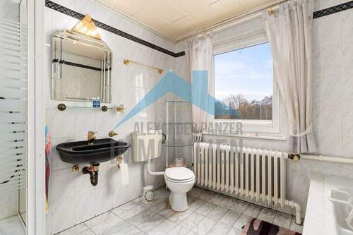 Wohnhaus Erdgeschoss - 