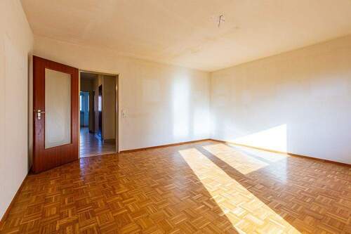 Wohnzimmer - Etagenwohnung mit 63,00 m&sup2; in Konstanz zum Kaufen