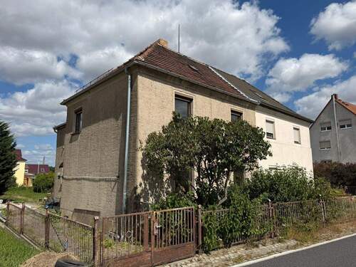 Bild 1 - Doppelhaushälfte mit Anbau in Althirschstein bei Riesa und Lommatzsch