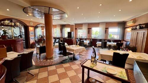EG Restaurant Ansicht 2 - 