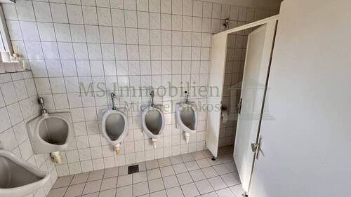 EG Herren-WC Ansicht 2 - 