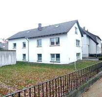 Top gepflegte und helle Etagenwohnung mit Einbauküche, Balkon und Gartennutzung nahe der Innenstadt - Northeim