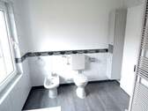 Toilette und Bidet - 