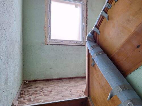 Aufgnang 1. OG zu DG - 