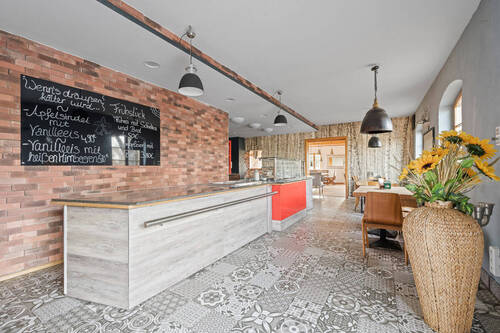 Eingansbereich - Mehrfamilienhaus, Wohnhaus mit 177,00 m&sup2; in Grünkraut zum Kaufen