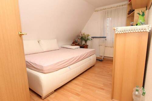 OG_Schlafzimmer Nr. 2 - 