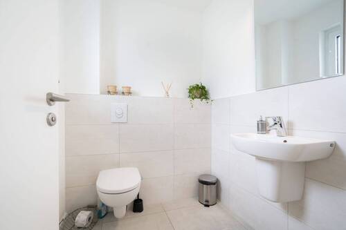 WC - 