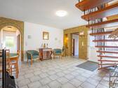 11. Eingang Wohnhaus - 