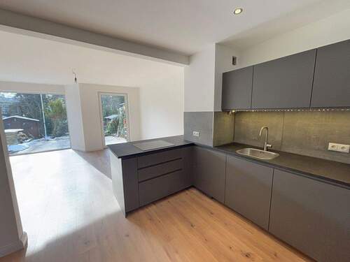 Bild 3 - 5 Zimmer Reihenmittelhaus in Hamburg