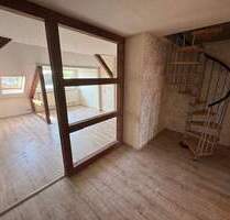 M6DGli - Gemütliche 2,5-Zimmer-Dachgeschosswohnung im Herzen von Mügeln