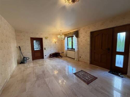 Entrèe / Eingangsbereich - 