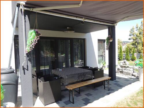 überdachte Terrasse - 