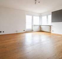 Helle 3-Zimmer-Wohnung mit großem Balkon, Einbauküche und Garage - Geislingen an der Steige