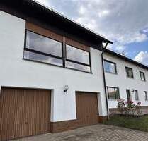 Großzügiges Einfamilienhaus mit sonnigem Garten in Mosenberg - Neuhaus a d Pegnitz