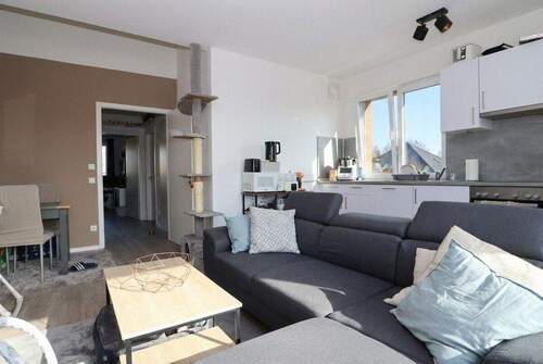 Wohnzimmer & Küche 2 - Etagenwohnung mit 76,00 m&sup2; in Bönningstedt zur Miete