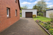 Garage - 5 Zimmer Doppelhaushälfte in Bad Bramstedt