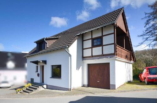 Frontansicht - Handwerker aufgepasst - Gemütliches Einfamilienhaus in Randlage