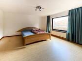 Wohnzimmer vormals Schlafzimmer - 