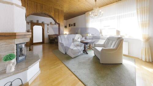 Wohnzimmer OG - 6 Zimmer Einfamilienhaus in Gera / Frankenthal