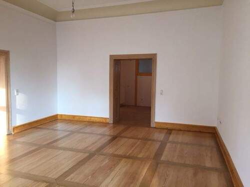 IMG_3373.JPG - Etagenwohnung mit 148,00 m² in Naumburg (Saale) zur Miete
