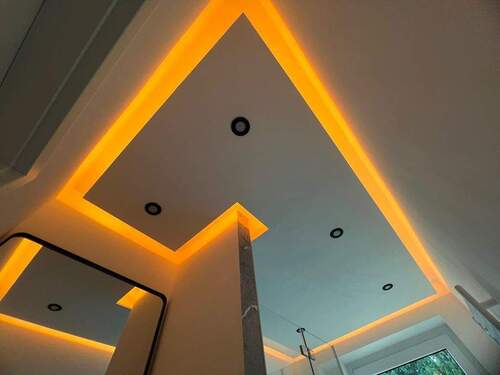 Bad indirekte Beleuchtung - Erstbezug nach hochwertiger Sanierung 3 Zimmerwohnung in Rudolstadt