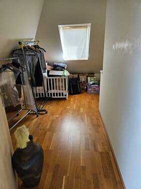 Zimmer 2 - 