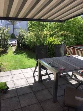 Garten - Schönes Reihenmittelhaus mit Gartenanteil und Garage - ruhige Lage, Altstadtnähe, Kellerweg