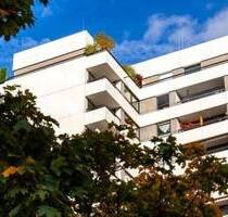 Nürnberg Norikus am Wöhrder See: 4,5-Zi-Whg, Loggia, TG-Stellpl.; sofort frei