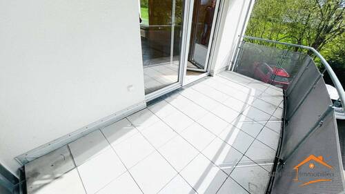 Balkon - Etagenwohnung mit 66,00 m&sup2; in Möhnesee zur Miete