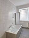 Badezimmer - 2 Zimmer Etagenwohnung zur Miete in Chemnitz