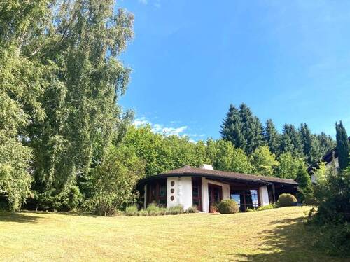 Atelier - 8 Zimmer Einfamilienhaus in Hettenhausen