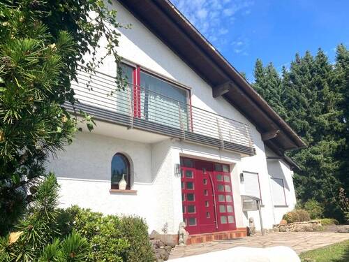 Ansicht Osten - Einfamilienhaus mit 292,00 m² in Hettenhausen zum Kaufen