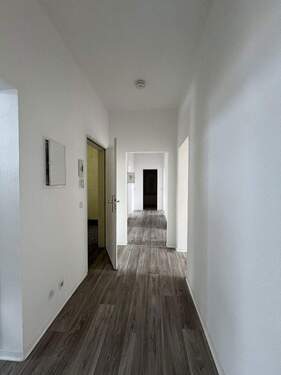 Bild 3 - 5 Zimmer Etagenwohnung in Chemnitz