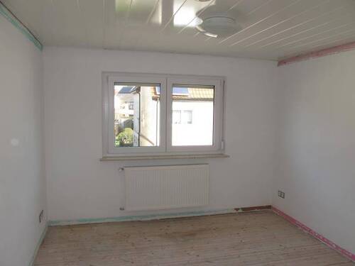 Zimmer 2 OG - 
